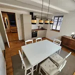 Fachwerkzeit Haus Mit Zwei 아파트 *