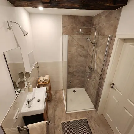 Fachwerkzeit Haus Mit Zwei Apartment Quedlinburg