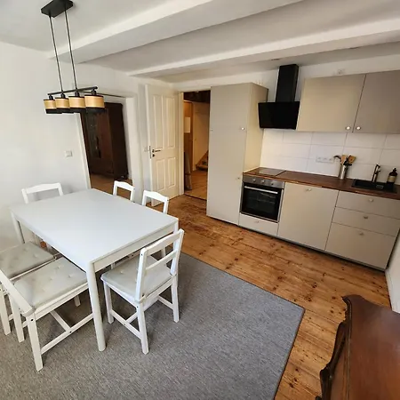 Апартаменты Fachwerkzeit Haus Mit Zwei