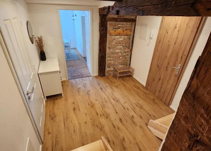 Fachwerkzeit Haus Mit Zwei Кведлинбург